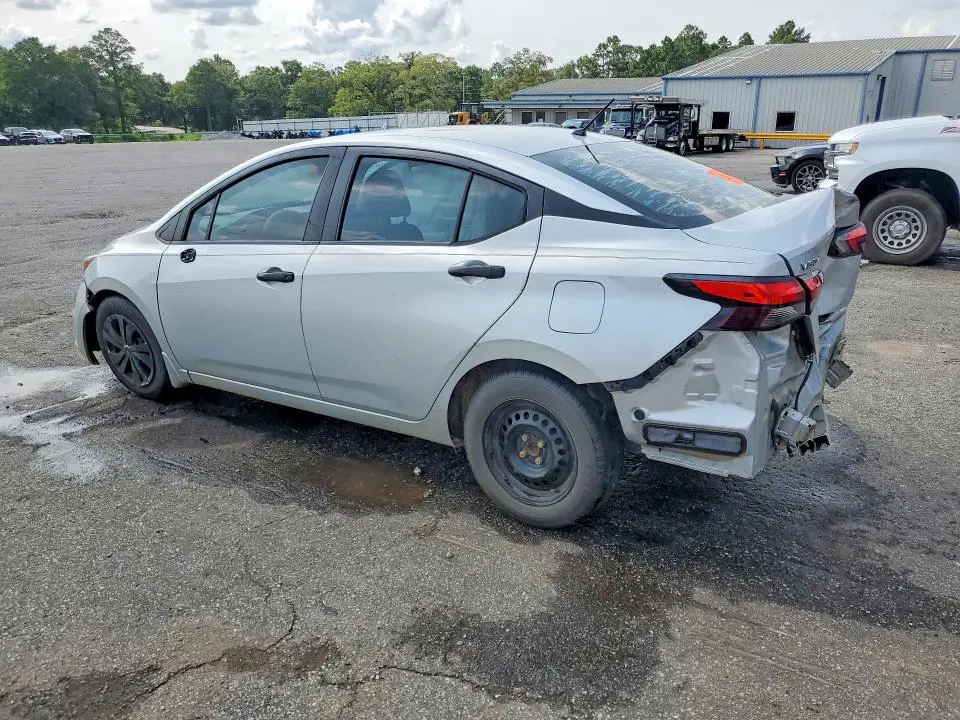 2020 NISSAN VERSA S  