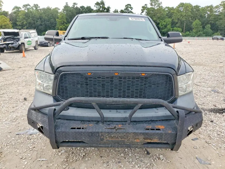2015 RAM 1500 ST  