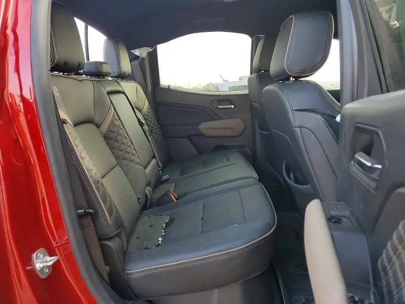 2024 GMC CANYON DENALI  