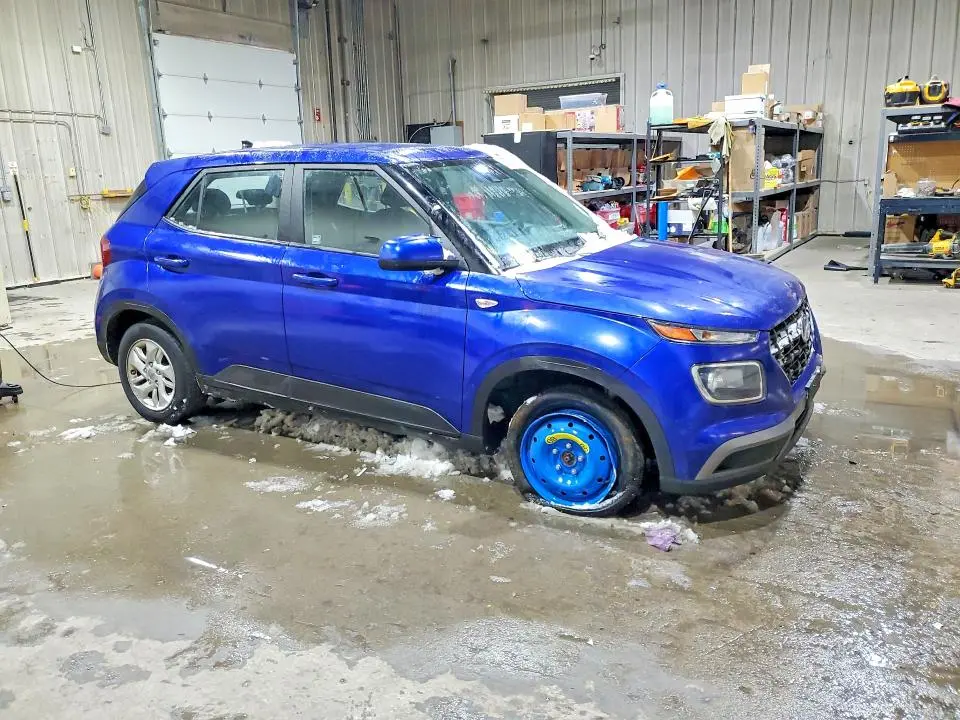 2021 HYUNDAI VENUE SE  