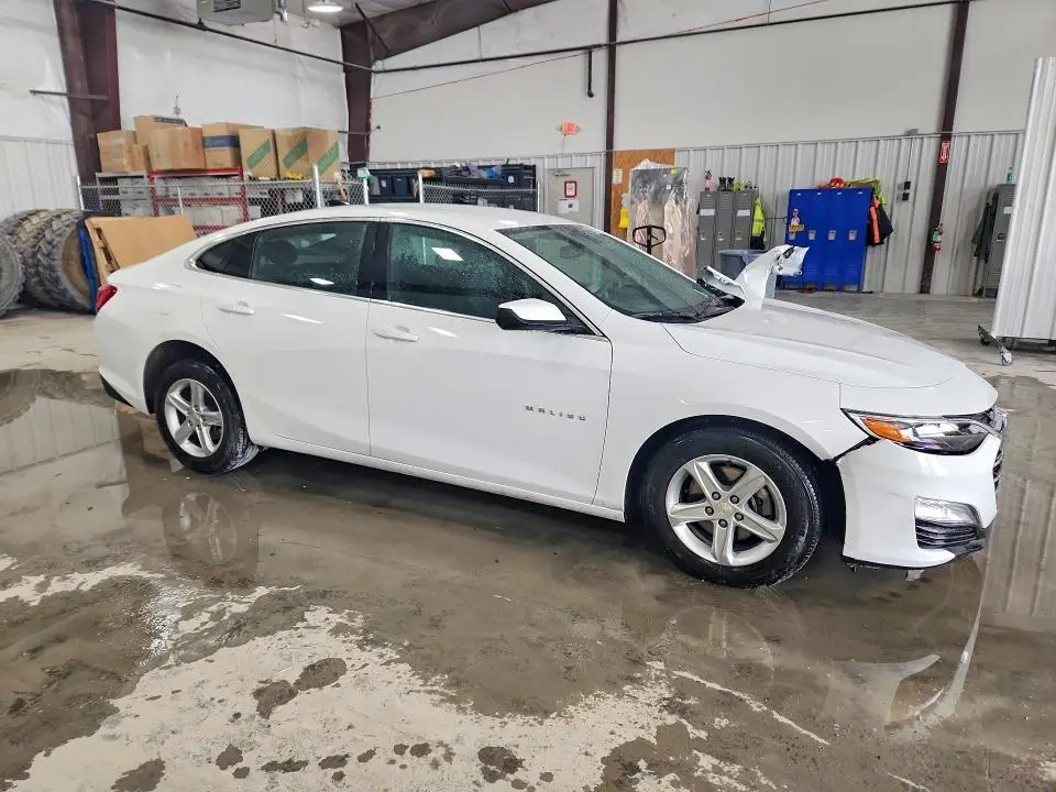 2025 CHEVROLET MALIBU LS  