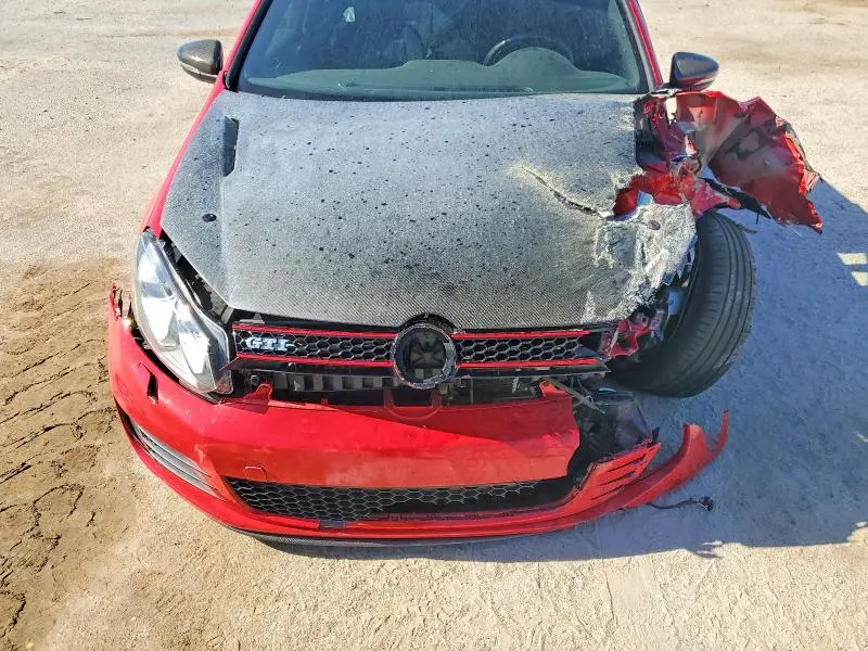 2011 VOLKSWAGEN GTI   