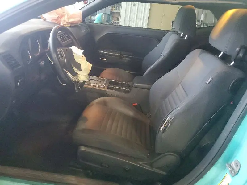 2012 DODGE CHALLENGER SXT  