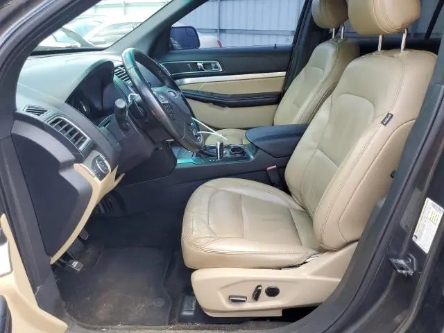 2016 FORD EXPLORER XLT  