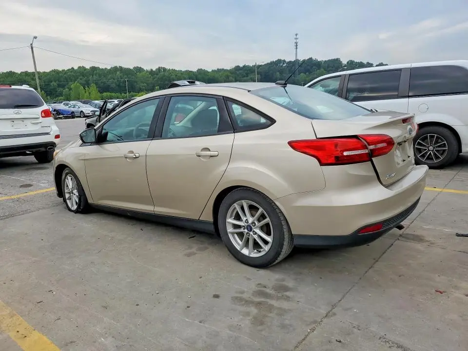 2017 FORD FOCUS SE  