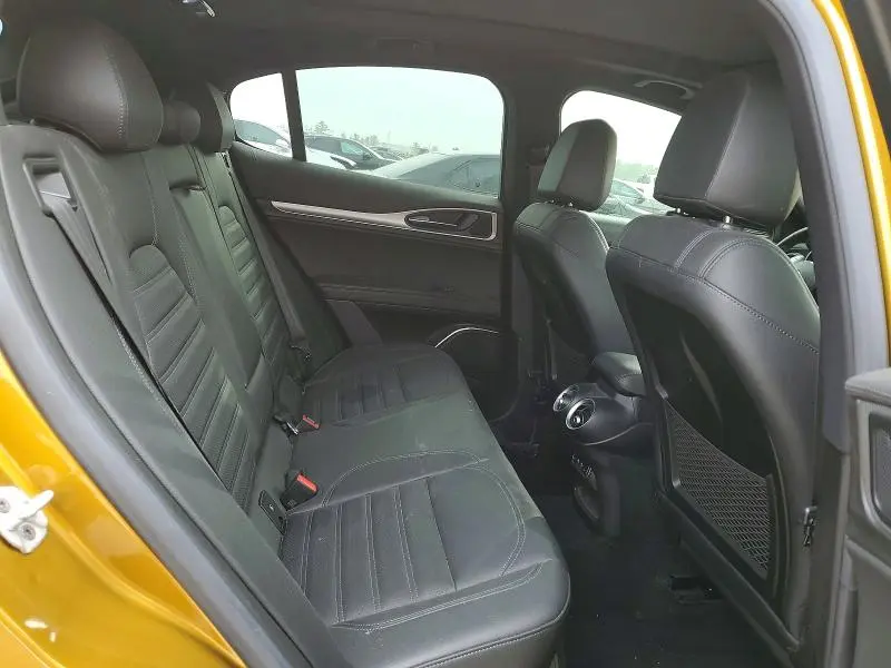 2022 ALFA ROMEO STELVIO TI  