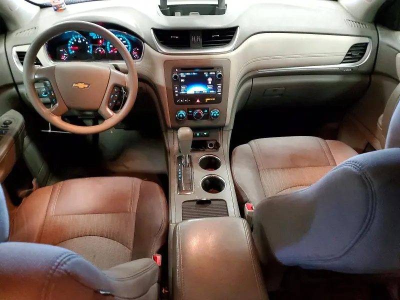 2014 CHEVROLET TRAVERSE LS  