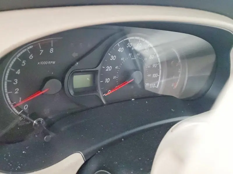 2012 TOYOTA SIENNA LE 8-PASSENGER  