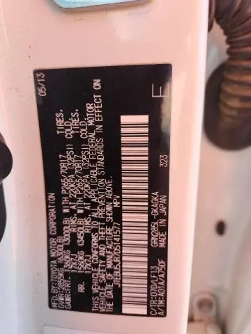 2013 TOYOTA 4RUNNER SR5  