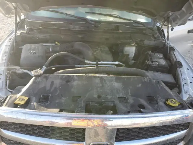 2013 RAM 1500 ST  