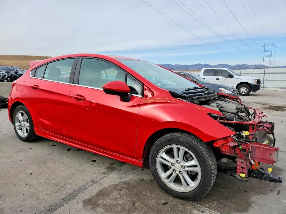 2017 CHEVROLET CRUZE LT  