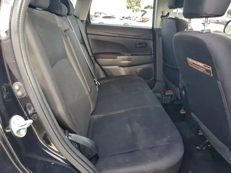 2014 MITSUBISHI OUTLANDER SPORT ES  