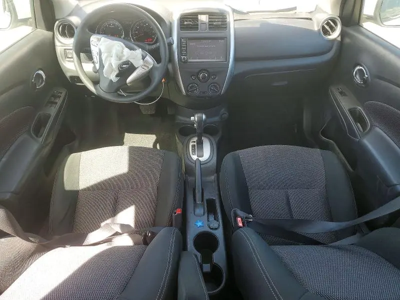 2019 NISSAN VERSA SV  