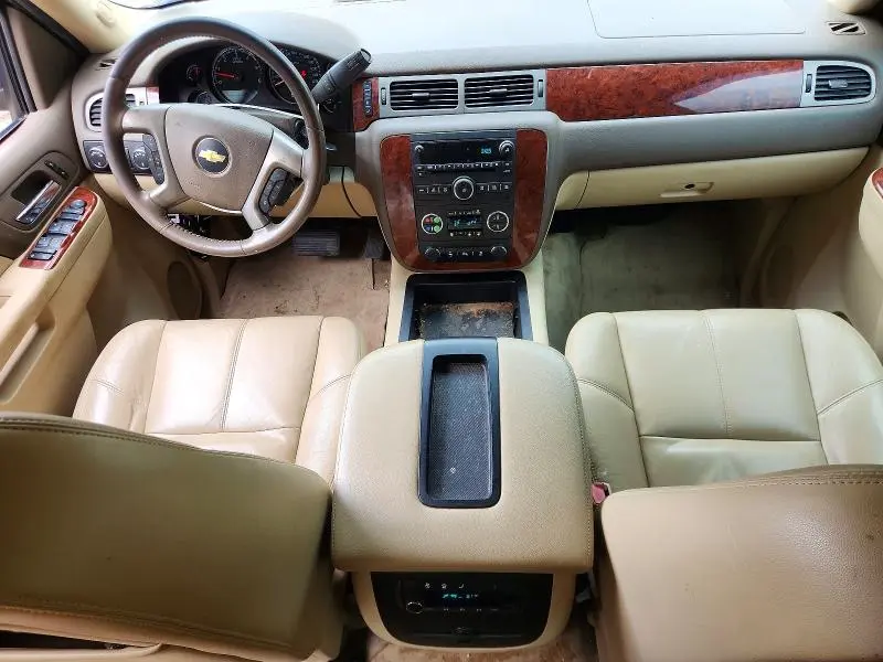 2013 CHEVROLET SUBURBAN K1500 LT  