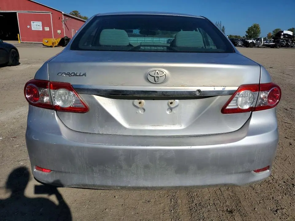 2013 TOYOTA COROLLA BASE  