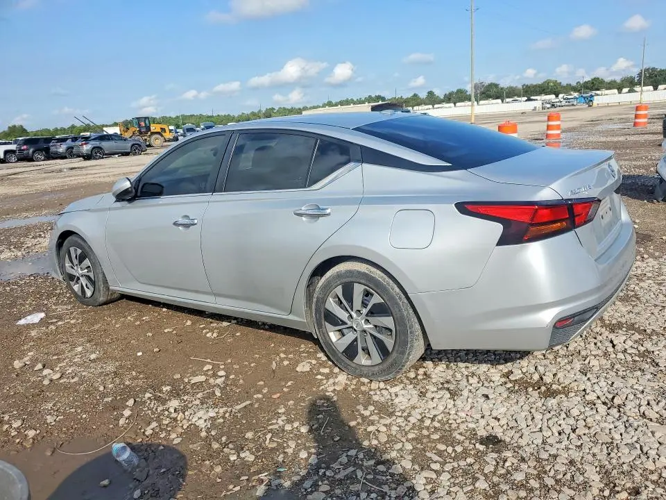 2020 NISSAN ALTIMA S  