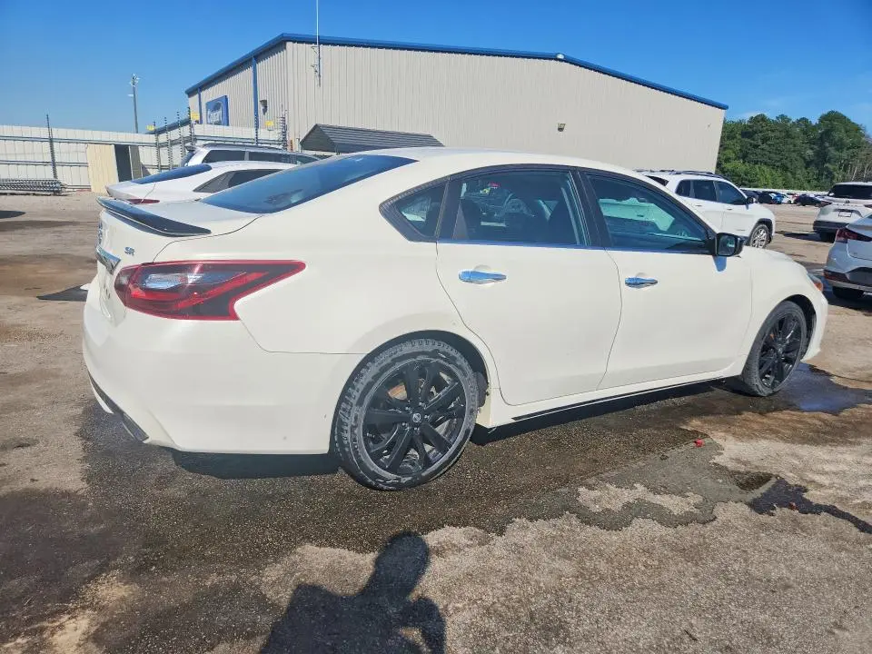 2017 NISSAN ALTIMA 2.5 SR  