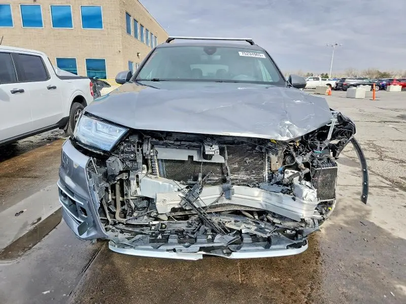 2017 AUDI Q7 PRESTIGE  