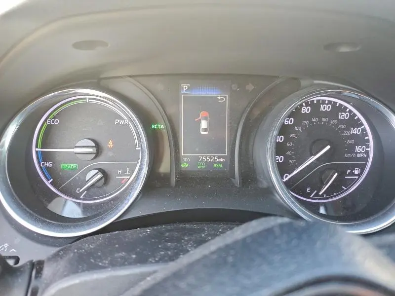 2019 TOYOTA CAMRY LE  