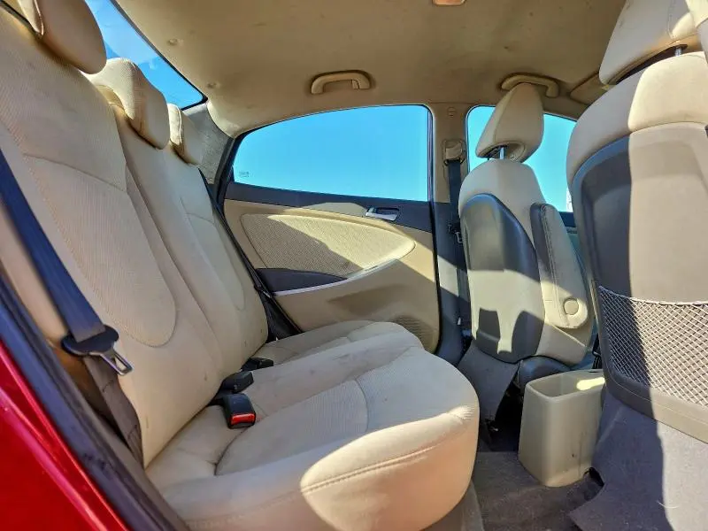 2013 HYUNDAI ACCENT GLS  