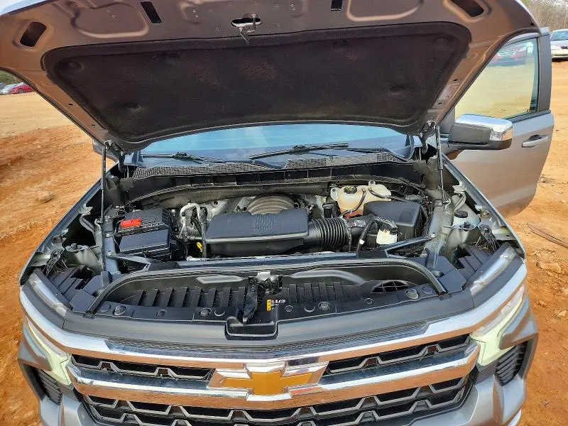 2023 CHEVROLET SILVERADO K1500 LT  