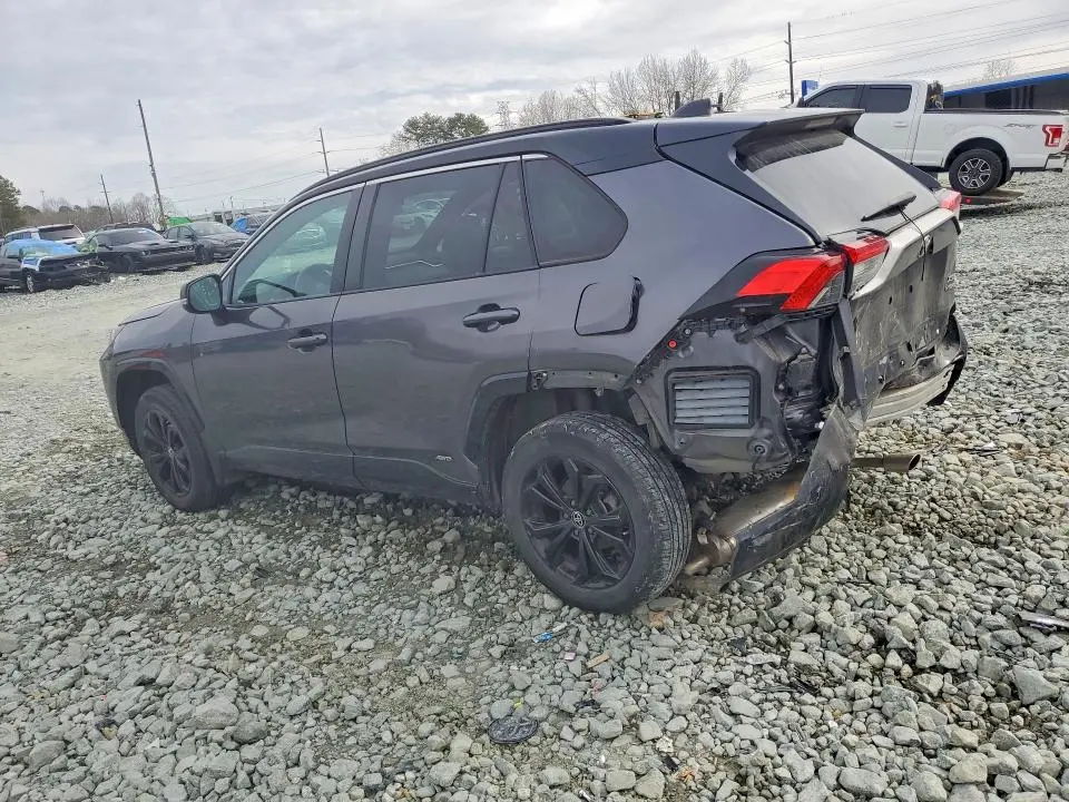 2022 TOYOTA RAV4 XSE  