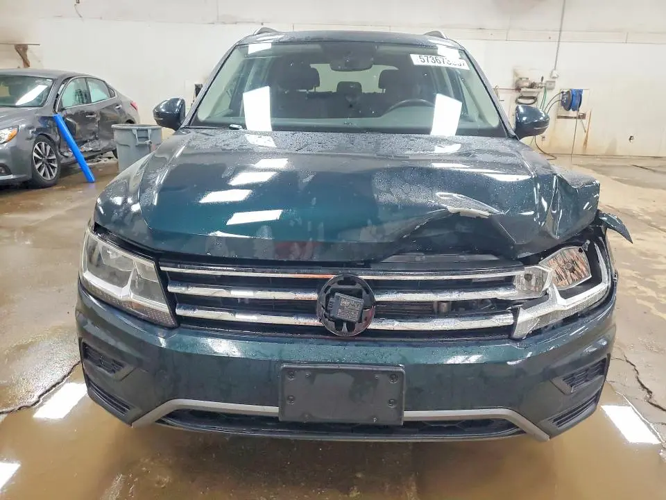 2018 VOLKSWAGEN TIGUAN SE  
