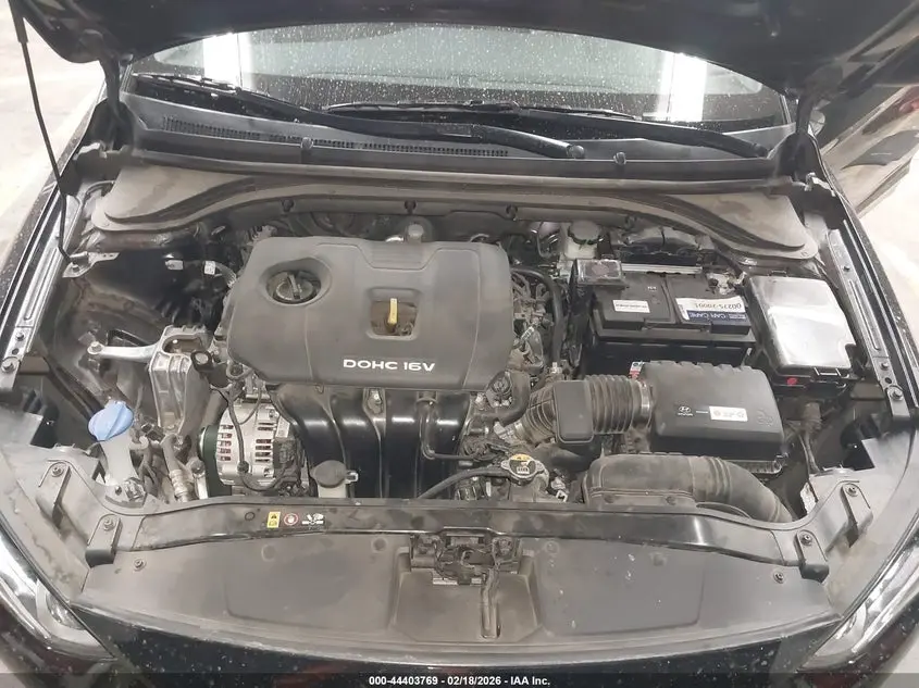 2018 HYUNDAI ELANTRA SE