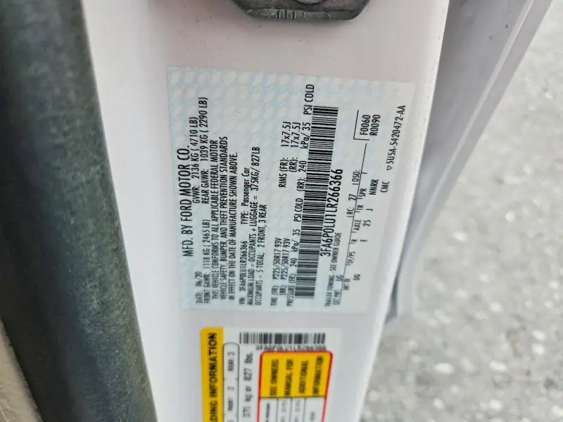 2020 FORD FUSION SE  