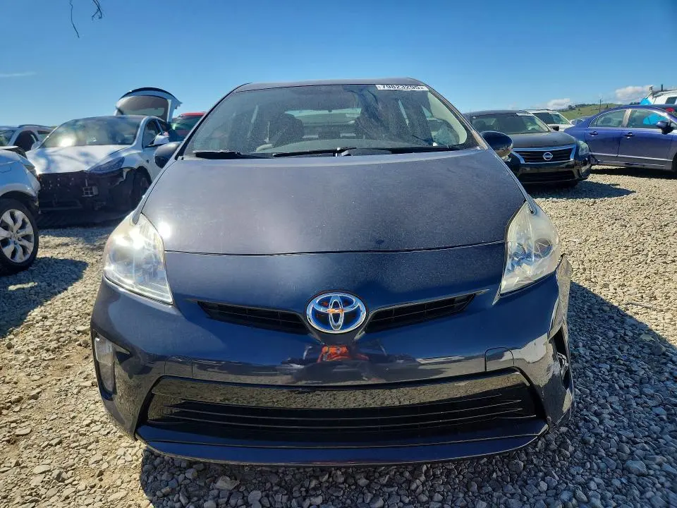 2015 TOYOTA PRIUS TWO  