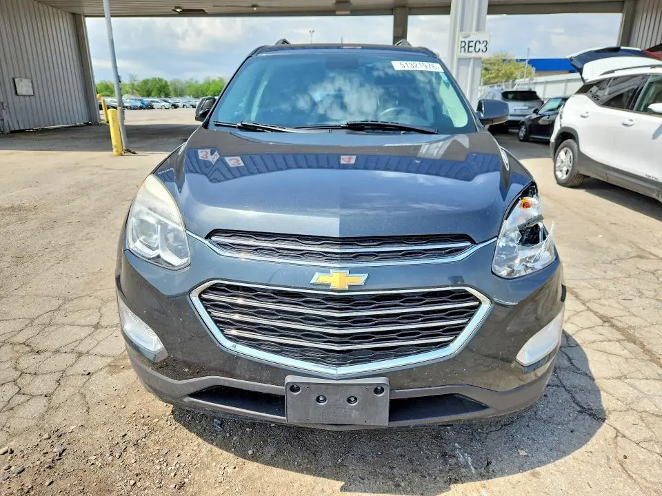2017 CHEVROLET EQUINOX LT  