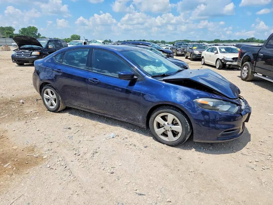 2015 DODGE DART SXT  