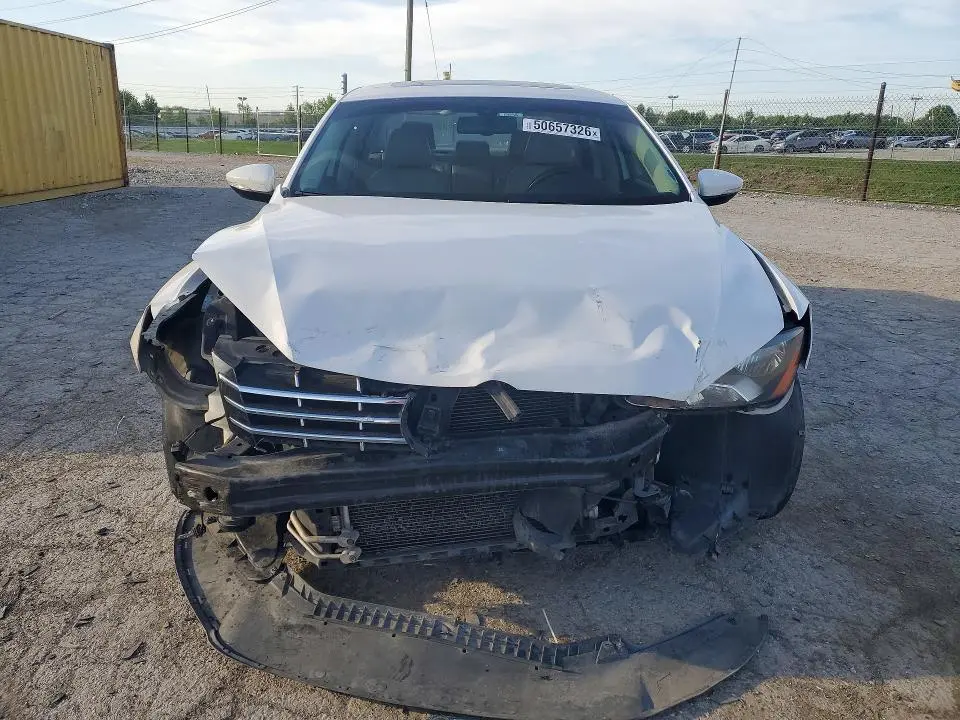 2012 VOLKSWAGEN PASSAT SEL  