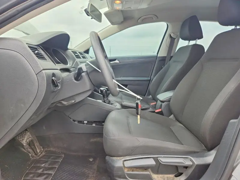 2015 VOLKSWAGEN JETTA BASE  