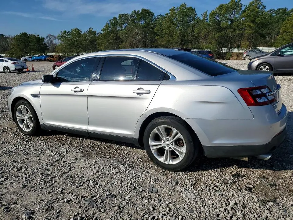 2016 FORD TAURUS SEL  