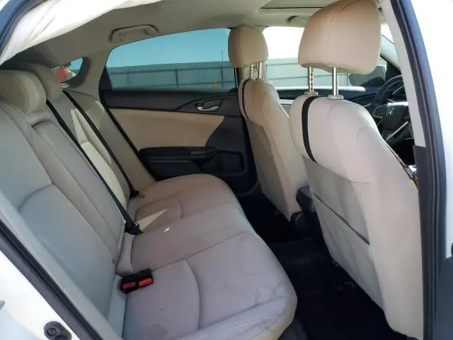 2018 HONDA CIVIC EX  