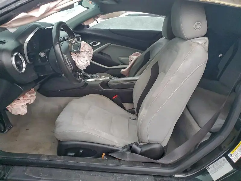 2018 CHEVROLET CAMARO LT  