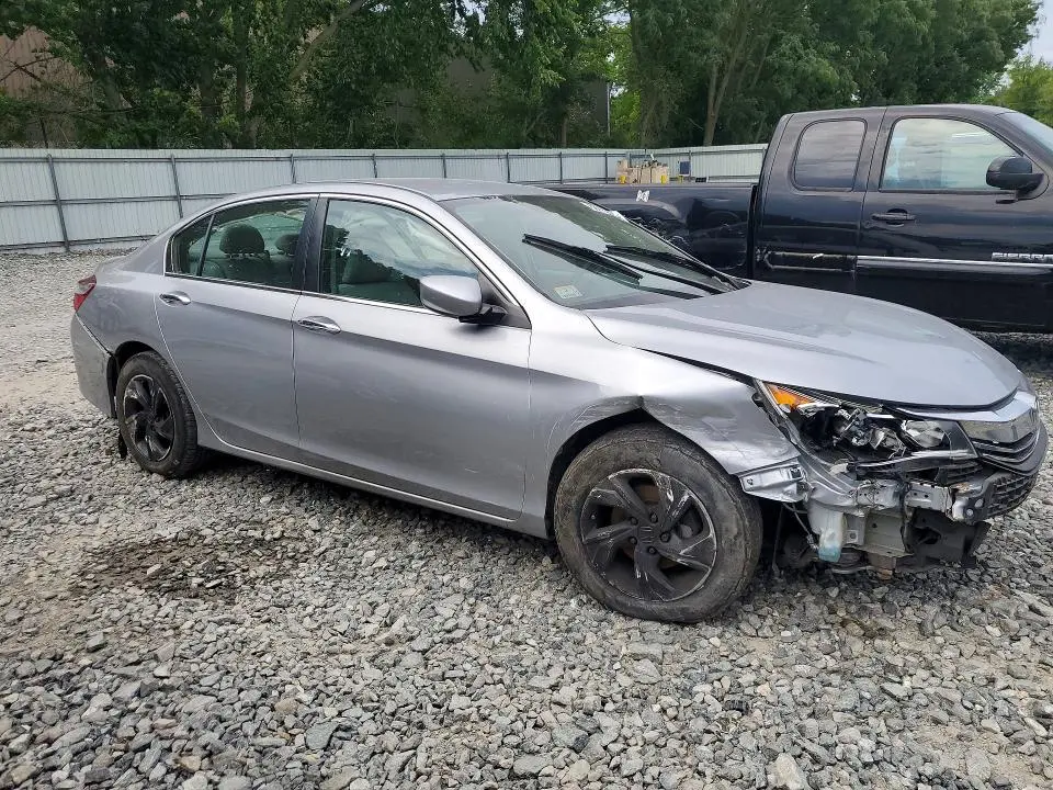 2017 HONDA ACCORD LX  