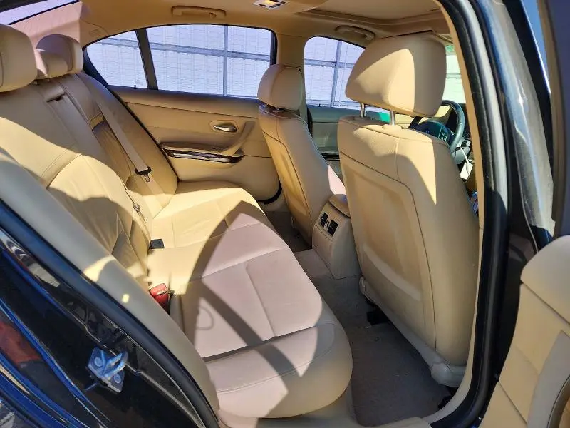 2010 BMW 328 I  