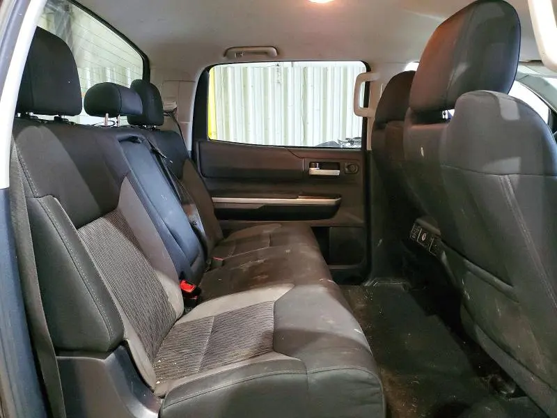 2014 TOYOTA TUNDRA CREWMAX SR5  