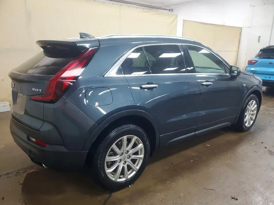 2019 CADILLAC XT4 LUXURY  