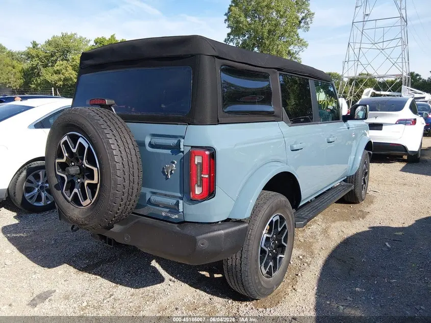 2021 FORD BRONCO OUTER BANKS