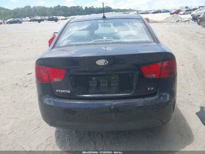 2013 KIA FORTE EX