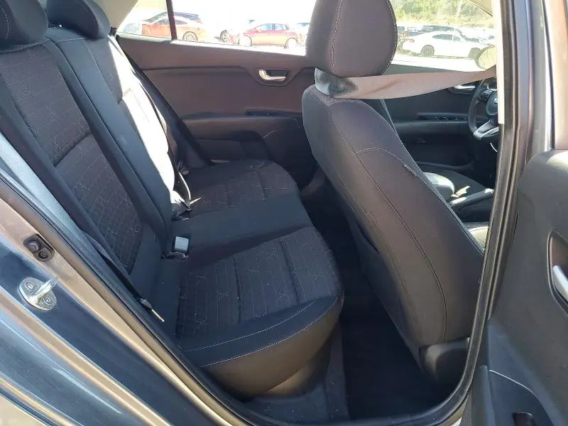 2020 KIA RIO S  