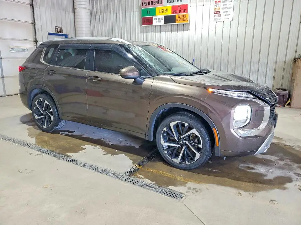 2022 MITSUBISHI OUTLANDER SEL  