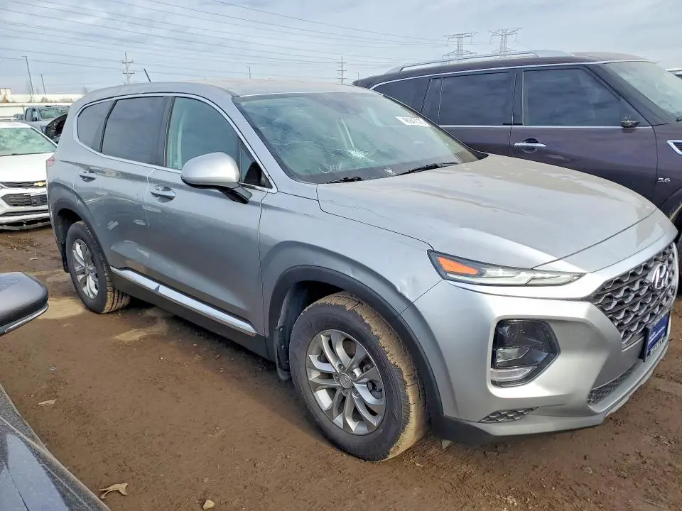 2020 HYUNDAI SANTA FE SE  