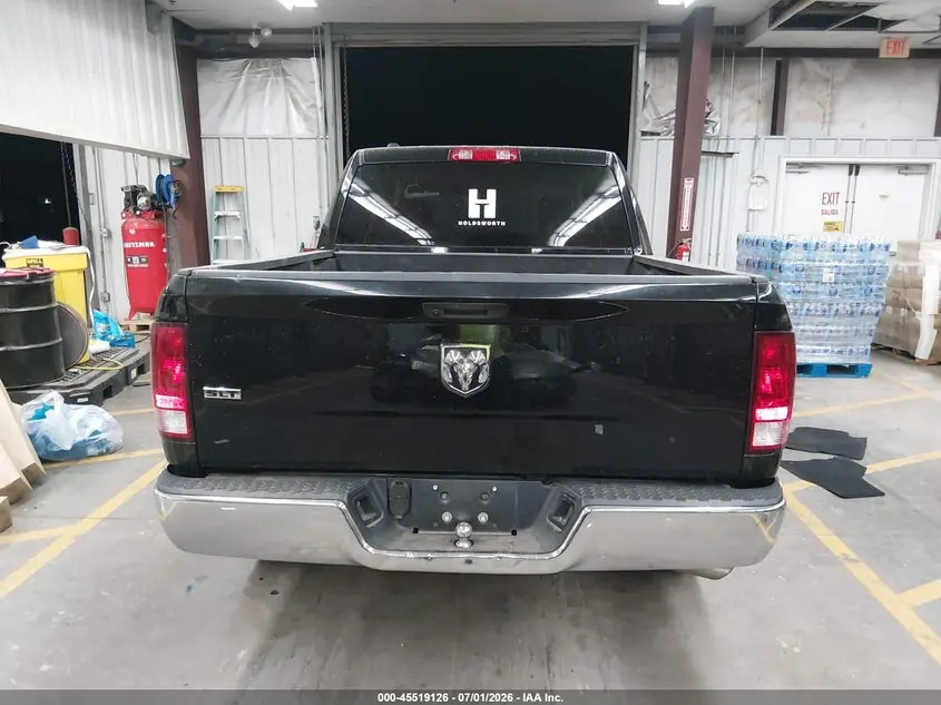 2022 RAM 1500 CLASSIC SLT  4X2 5'7 BOX
