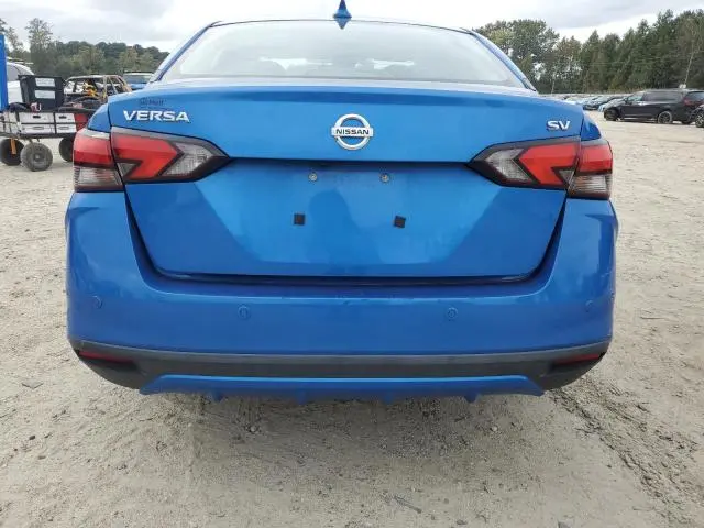 2020 NISSAN VERSA SV  