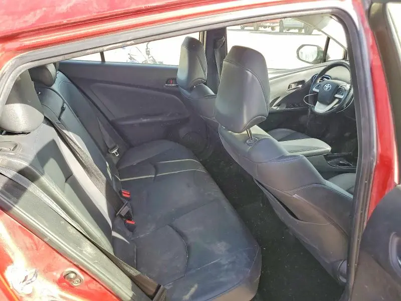 2017 TOYOTA PRIUS THREE  