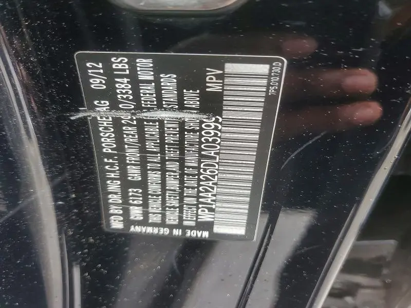 2013 PORSCHE CAYENNE   